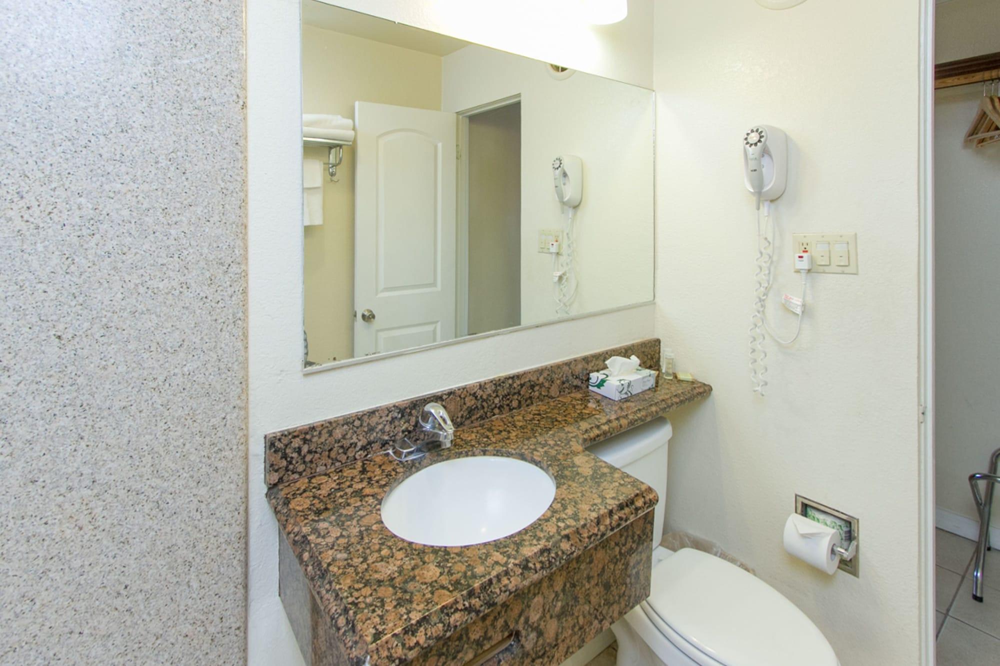 Surestay By Best Western Fresno Central Eksteriør bilde