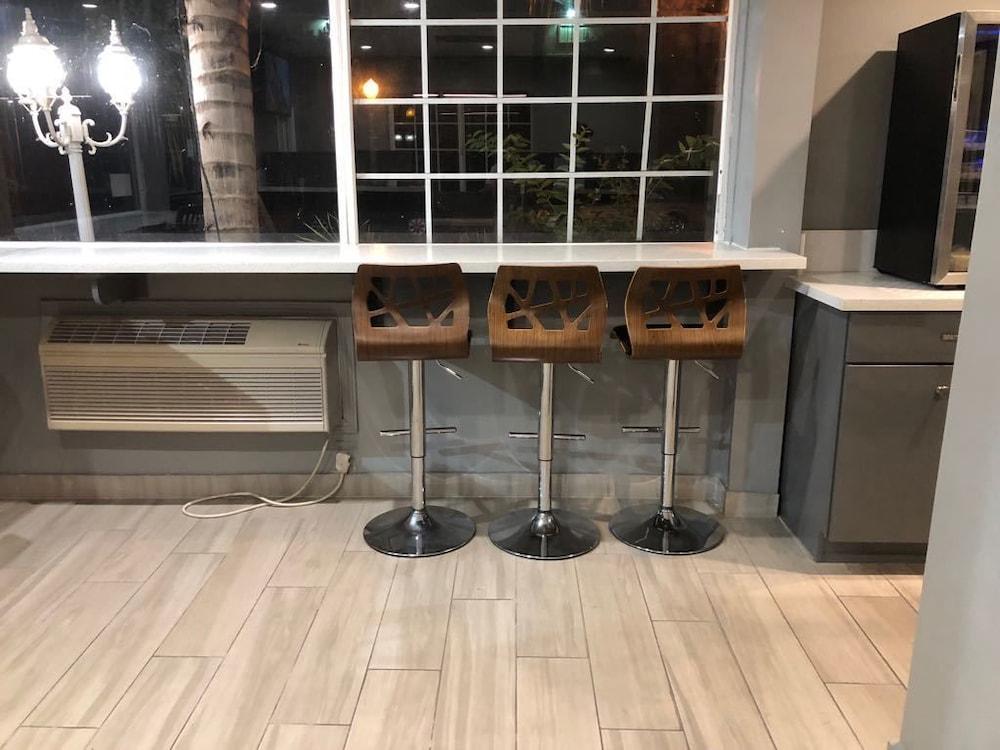 Surestay By Best Western Fresno Central Eksteriør bilde