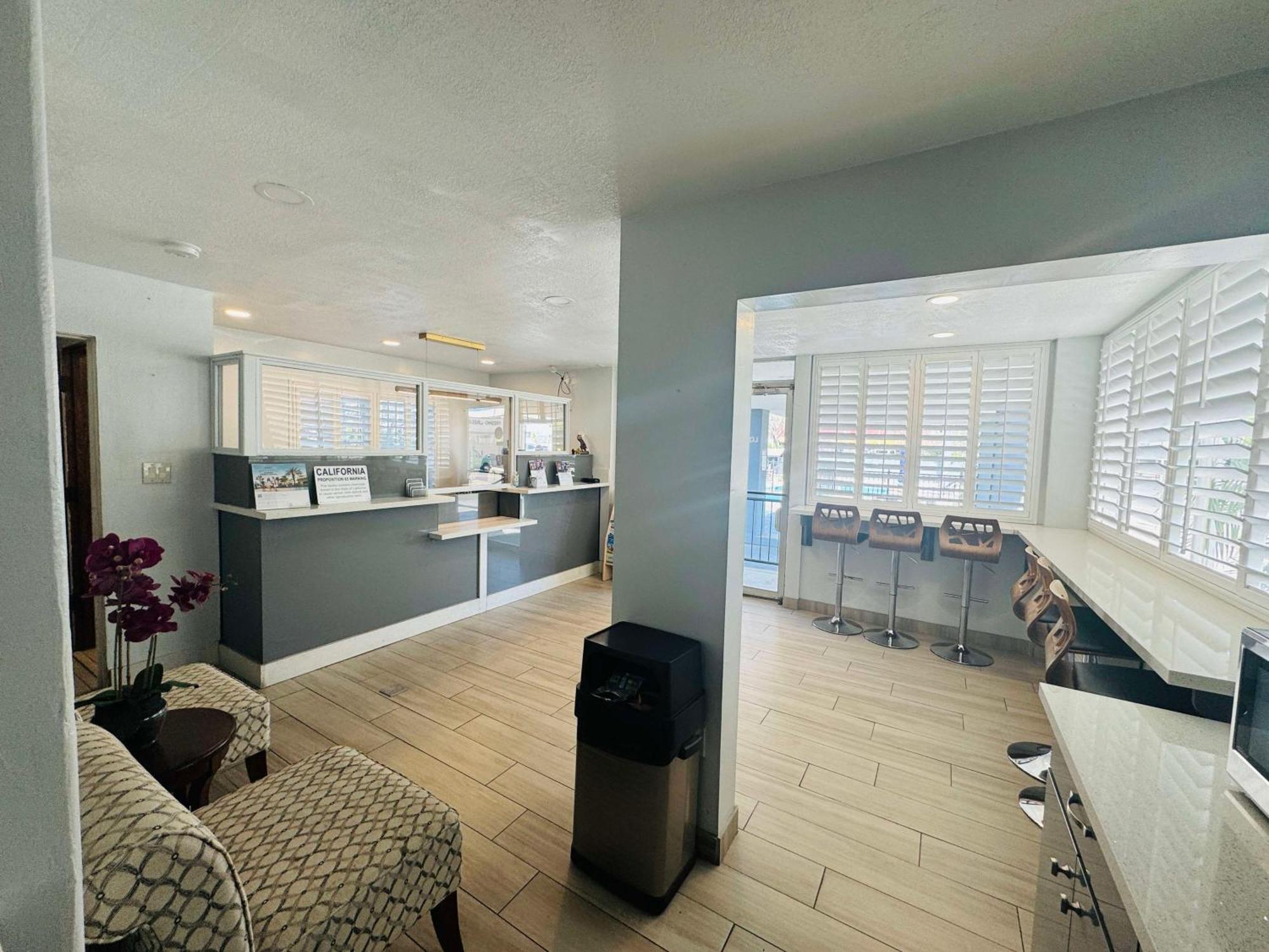 Surestay By Best Western Fresno Central Eksteriør bilde