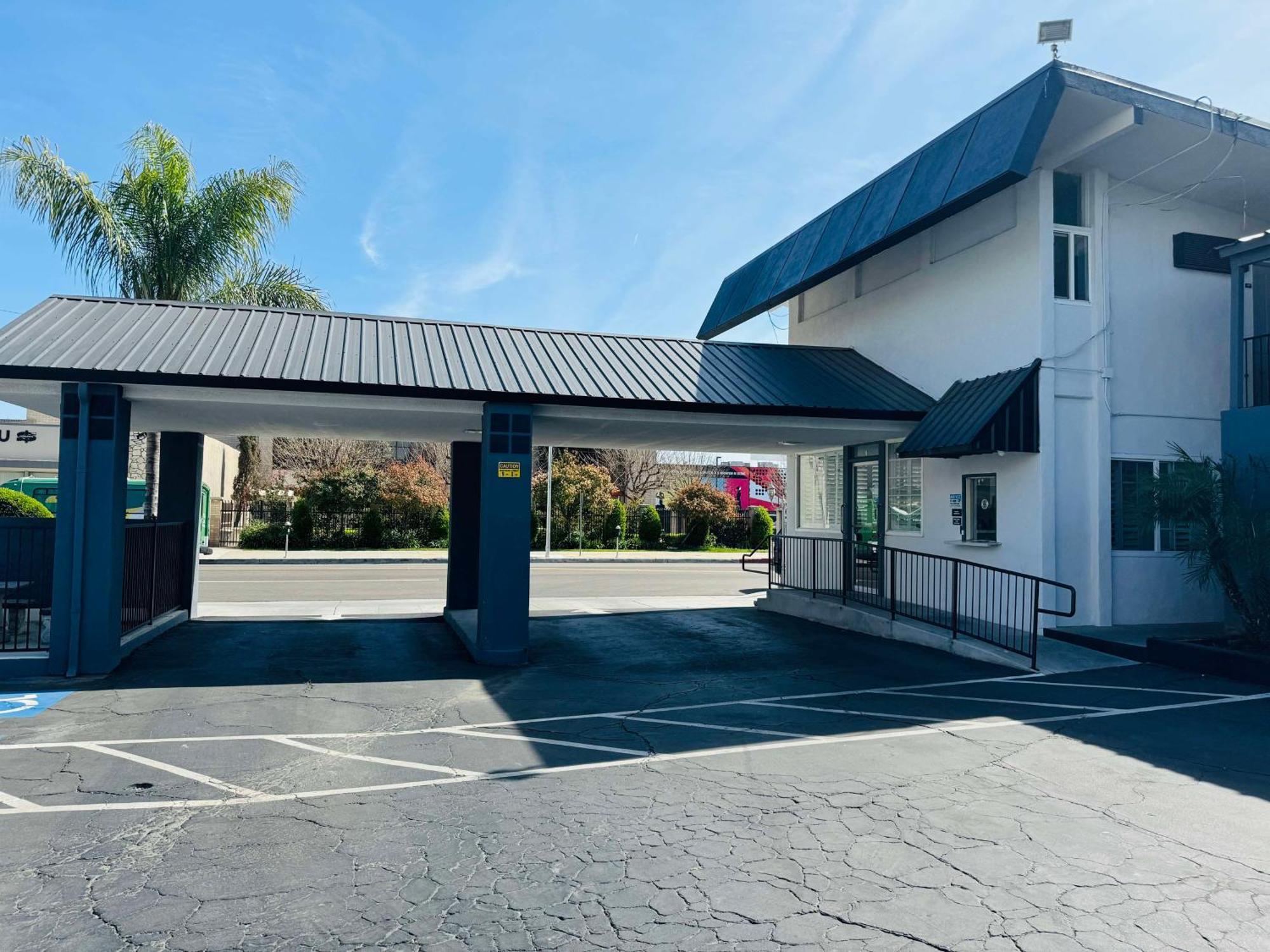 Surestay By Best Western Fresno Central Eksteriør bilde