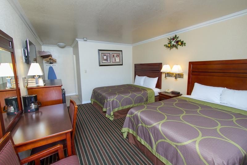 Surestay By Best Western Fresno Central Eksteriør bilde