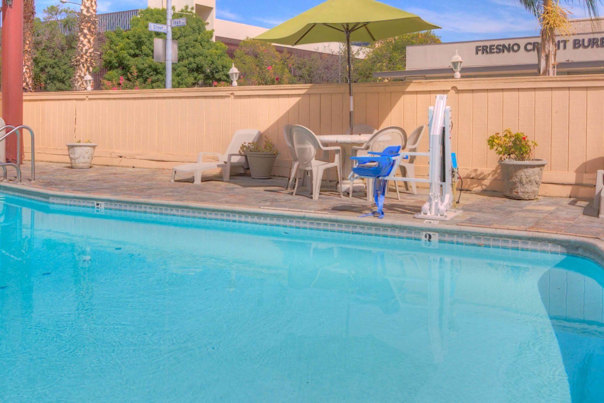 Surestay By Best Western Fresno Central Eksteriør bilde