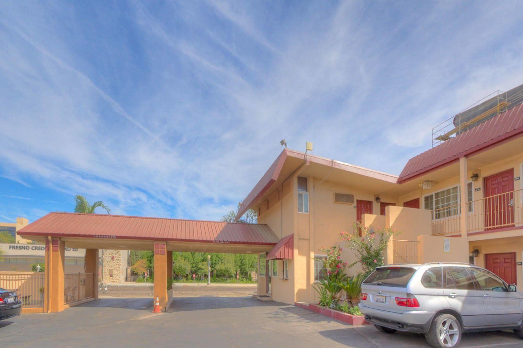Surestay By Best Western Fresno Central Eksteriør bilde